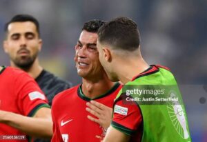 Maybe I got in Ronaldo's head-managers react to Portugal star's red card